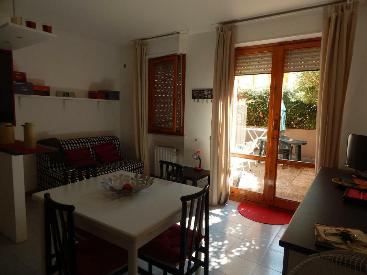 Le Case Di Lara Apartment Sirolo Bagian luar foto